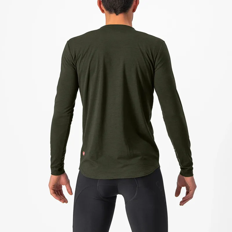Castelli Unlimited Merino Long Sleeve Men's T-Shirt - Militray Green 4 Castelli Unlimited Merino Long Sleeve Men's T-Shirt - Militray Green - Image 2