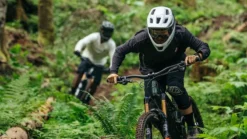 Specialized Gambit MIPS Full Face MTB Helmet - White/Sage -Castelli Store 60222 10311