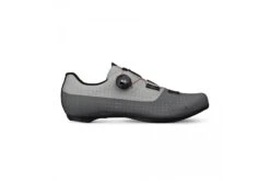 Fizik R4 Tempo Overcurve Wide Road Shoes - Classique -Castelli Store 7448GRYRED 2