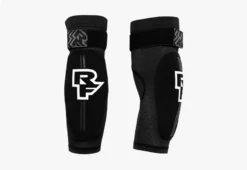 Race Face Indy Elbow Guard - Stealth -Castelli Store Blk2 3