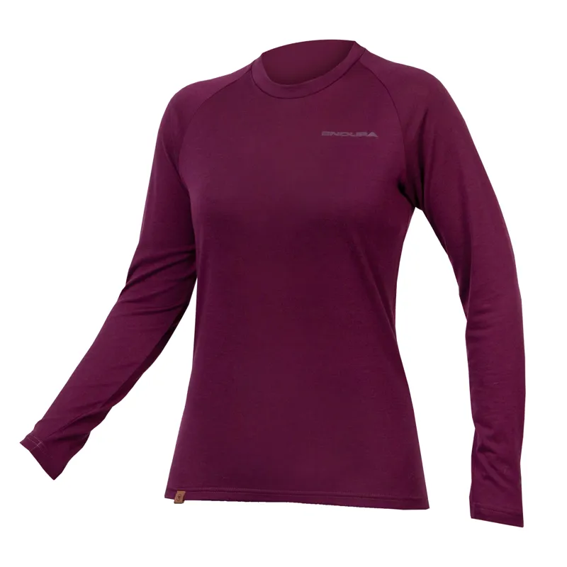 Endura BaaBaa Blend Women's Long Sleeve Baselayer - Black 6 Endura BaaBaa Blend Women's Long Sleeve Baselayer - Black - Image 4