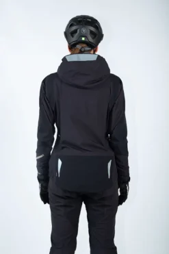 Endura MT500 Waterproof Women's Jacket - Black -Castelli Store E9153BK 7