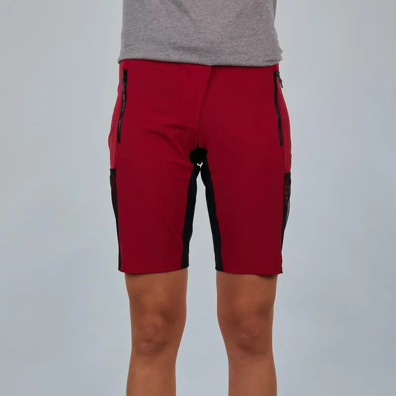 Sportful Supergiara Women's Overshorts - Red Rumba 5 Sportful Supergiara Women's Overshorts - Red Rumba - Image 3