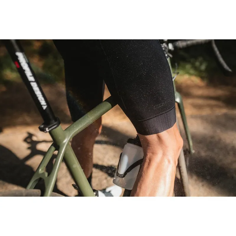 Madison RoadRace Premio Thermal DWR Bib Shorts - Black 3 Madison RoadRace Premio Thermal DWR Bib Shorts - Black