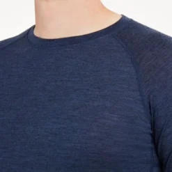 Madison Isoler Merino Long Sleeve Men's Base Layer - Navy Haze 9 Madison Isoler Merino Long Sleeve Men's Base Layer - Navy Haze -Castelli Store VARMCL21W40NVYHaze 3